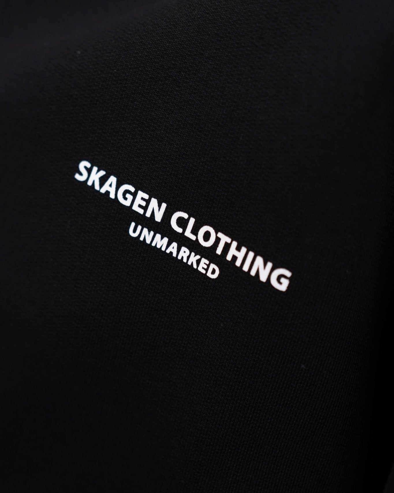 UNMARKED T-shirt Black | Skagen - clothing.dk